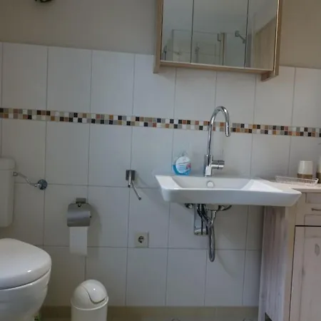 Strauss Apartment *